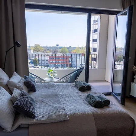 Apartman Leon - Exclusive, Balcony & Garage Parking