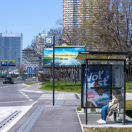 Apartmán Leon - Free Garage Parking Bratislava